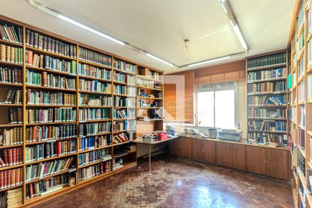 Apartamento à venda com 242m², 3 quartos e 2 vagasQuarto 1