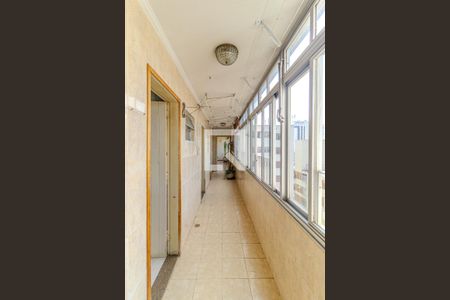 Apartamento à venda com 242m², 3 quartos e 2 vagasÁrea de Serviço