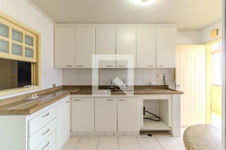 Apartamento à venda com 242m², 3 quartos e 2 vagasCozinha