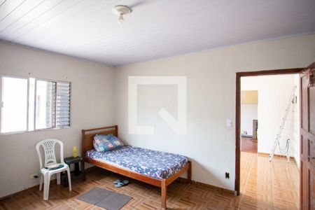 Casa à venda com 245m², 4 quartos e 1 vaga Casa à venda com 245m², 4 quartos e 1 vagaQuarto Casa 2