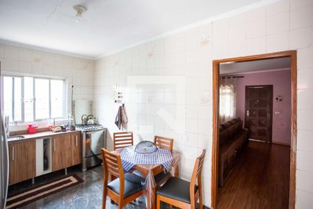 Casa à venda com 245m², 4 quartos e 1 vaga Casa à venda com 245m², 4 quartos e 1 vagaCozinha