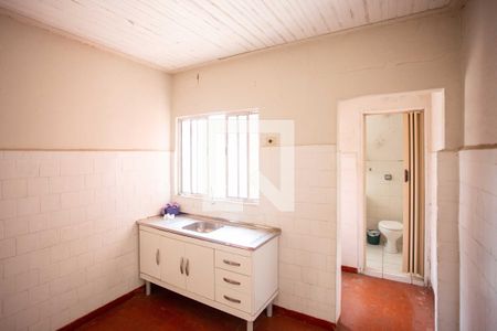 Casa à venda com 245m², 4 quartos e 1 vaga Casa à venda com 245m², 4 quartos e 1 vagaCozinha Casa 2