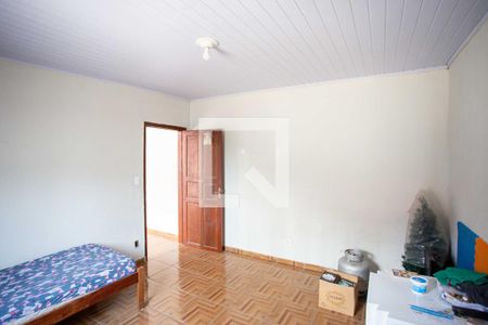 Casa à venda com 245m², 4 quartos e 1 vaga Casa à venda com 245m², 4 quartos e 1 vagaQuarto Casa 2