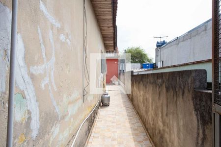 Casa à venda com 245m², 4 quartos e 1 vaga Casa à venda com 245m², 4 quartos e 1 vagaÁrea comum