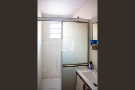 Casa à venda com 245m², 4 quartos e 1 vaga Casa à venda com 245m², 4 quartos e 1 vagaBanheiro Casa 2