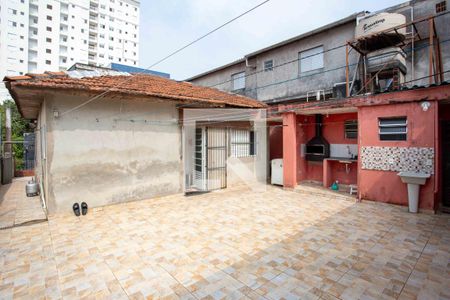 Casa à venda com 245m², 4 quartos e 1 vaga Casa à venda com 245m², 4 quartos e 1 vagaQuintal