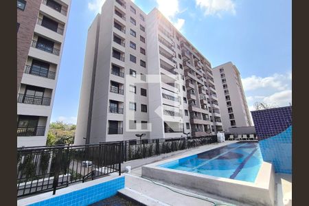 Apartamento à venda com 104m², 3 quartos e 2 vagas Apartamento à venda com 104m², 3 quartos e 2 vagasÁrea comum - Piscina