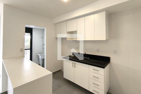 Apartamento à venda com 104m², 3 quartos e 2 vagas Apartamento à venda com 104m², 3 quartos e 2 vagasCozinha e Área de Serviço