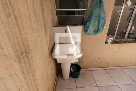 Casa à venda com 300m², 5 quartos e 2 vagasÁrea de Serviço Casa 2