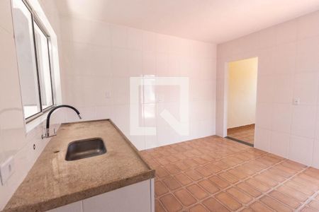 Casa à venda com 300m², 5 quartos e 2 vagasCozinha Casa 1