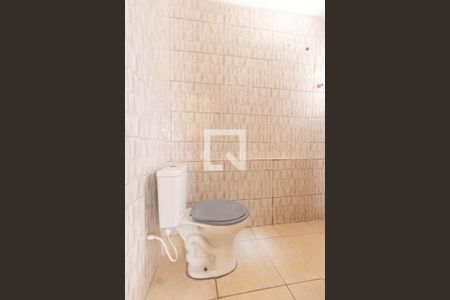 Casa à venda com 300m², 5 quartos e 2 vagasBanheiro Casa 1