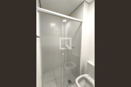 Apartamento à venda com 69m², 2 quartos e 2 vagas Apartamento à venda com 69m², 2 quartos e 2 vagasBanheiro da Suíte