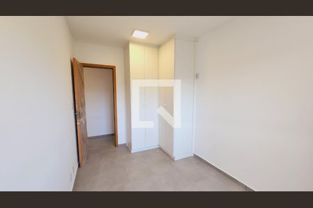 Apartamento à venda com 104m², 3 quartos e 2 vagasQuarto 3