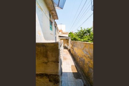 Casa à venda com 140m², 2 quartos e 1 vaga Casa à venda com 140m², 2 quartos e 1 vagaQuintal