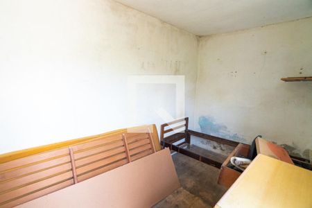 Casa à venda com 140m², 2 quartos e 1 vaga Casa à venda com 140m², 2 quartos e 1 vagaQuarto de Serviço