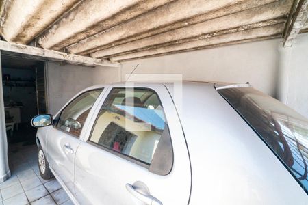 Casa à venda com 140m², 2 quartos e 1 vaga Casa à venda com 140m², 2 quartos e 1 vagaGaragem