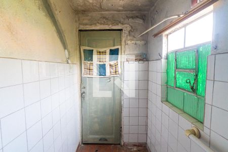 Casa à venda com 140m², 2 quartos e 1 vaga Casa à venda com 140m², 2 quartos e 1 vagaBanheiro