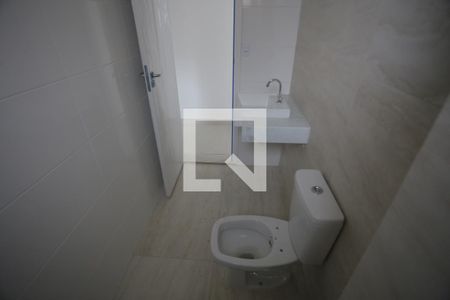 Apartamento à venda com 77m², 3 quartos e 2 vagasBanheiro