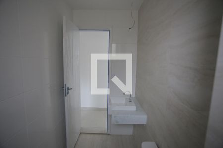 Apartamento à venda com 77m², 3 quartos e 2 vagasBanheiro