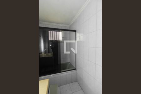 Casa para alugar com 150m², 3 quartos e 2 vagasBanheiro 2