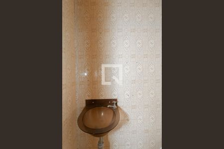 Casa para alugar com 150m², 3 quartos e 2 vagasBanheiro 1