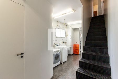 Apartamento à venda com 623m², 3 quartos e 6 vagasÁrea de Serviço