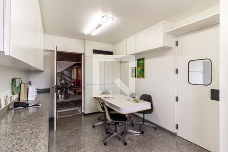 Apartamento à venda com 623m², 3 quartos e 6 vagasCozinha