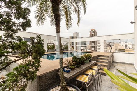 Apartamento à venda com 623m², 3 quartos e 6 vagasCobertura - Piscina