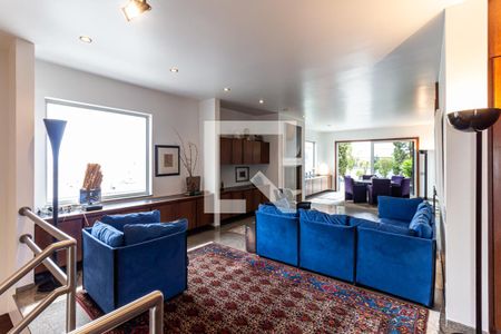 Apartamento à venda com 623m², 3 quartos e 6 vagasSala 2