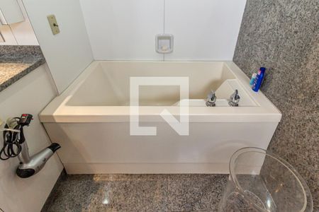 Apartamento à venda com 623m², 3 quartos e 6 vagasSuíte 1 - Banheiro 1