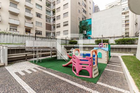 Apartamento à venda com 623m², 3 quartos e 6 vagasÁrea Comum - Playground
