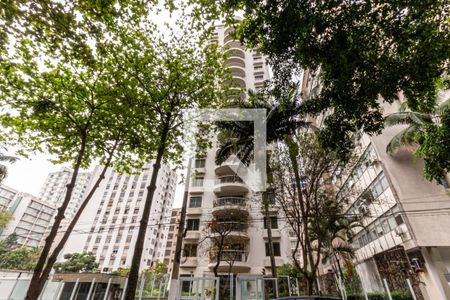 Apartamento à venda com 623m², 3 quartos e 6 vagasFachada