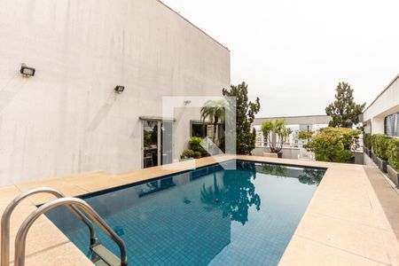 Apartamento à venda com 623m², 3 quartos e 6 vagasCobertura - Piscina