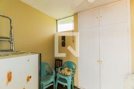 Casa à venda com 190m², 3 quartos e 2 vagasÁrea de Serviço