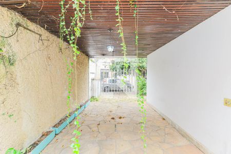 Casa à venda com 190m², 3 quartos e 2 vagasQuintal