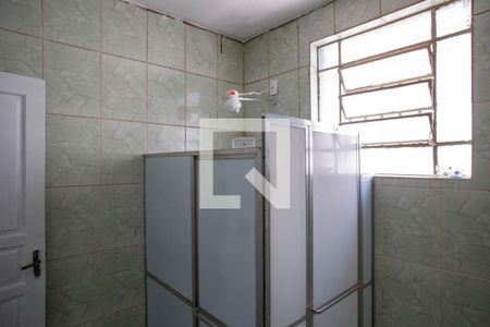 Casa à venda com 280m², 4 quartos e 4 vagasBanheiro