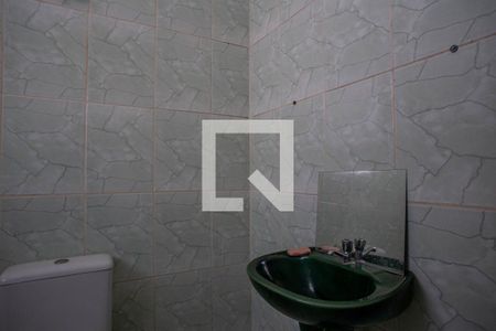 Casa à venda com 280m², 4 quartos e 4 vagasBanheiro