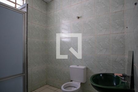 Casa à venda com 280m², 4 quartos e 4 vagasBanheiro