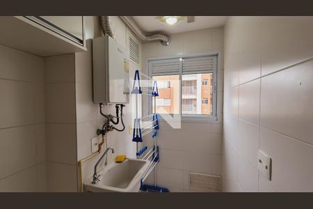 Apartamento à venda com 54m², 2 quartos e 1 vaga Apartamento à venda com 54m², 2 quartos e 1 vagaCozinha e Área de Serviço