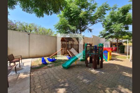 Apartamento à venda com 54m², 2 quartos e 1 vaga Apartamento à venda com 54m², 2 quartos e 1 vagaÁrea comum - Playground