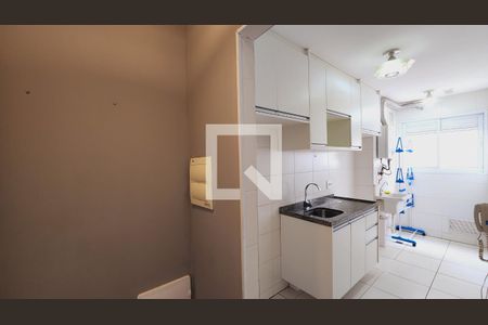 Apartamento à venda com 54m², 2 quartos e 1 vaga Apartamento à venda com 54m², 2 quartos e 1 vagaCozinha e Área de Serviço