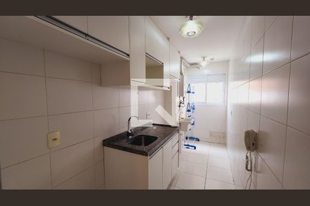Apartamento à venda com 54m², 2 quartos e 1 vaga Apartamento à venda com 54m², 2 quartos e 1 vagaCozinha e Área de Serviço