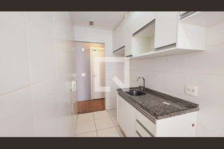 Apartamento à venda com 54m², 2 quartos e 1 vaga Apartamento à venda com 54m², 2 quartos e 1 vagaCozinha e Área de Serviço