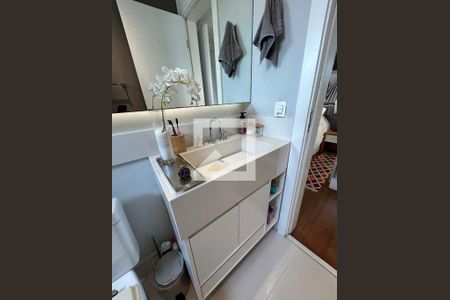 Apartamento para alugar com 59m², 2 quartos e 1 vaga Apartamento para alugar com 59m², 2 quartos e 1 vagaBanheiro da Suíte
