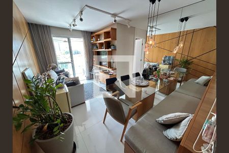 Apartamento para alugar com 59m², 2 quartos e 1 vaga Apartamento para alugar com 59m², 2 quartos e 1 vagaSala