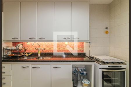 Apartamento à venda com 205m², 3 quartos e 2 vagasCozinha