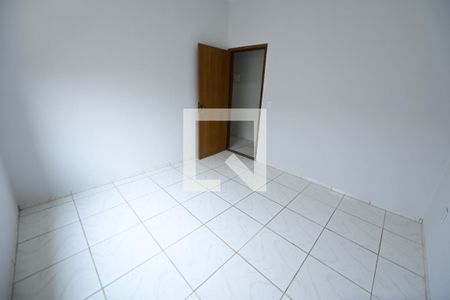Quarto 1 de casa para alugar com 2 quartos, 75m² em Residencial Carla Cristina, Goiânia