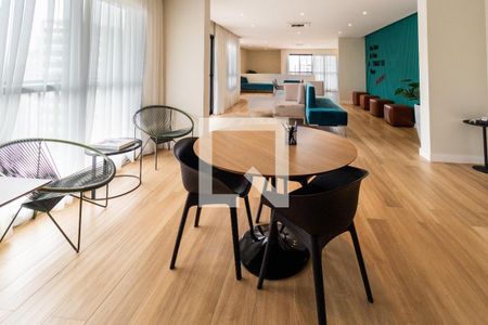 Apartamento à venda com 32m², 1 quarto e sem vagaÁrea Comum - Co-Working