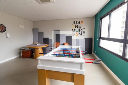 Apartamento à venda com 32m², 1 quarto e sem vagaÁrea Comum - Salão de Jogos