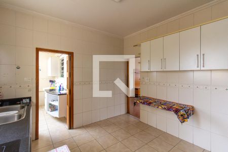 Apartamento à venda com 140m², 3 quartos e sem vagaCozinha